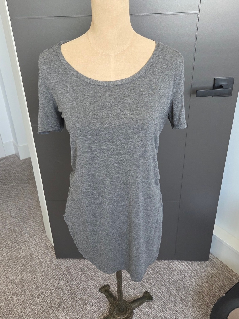 Silver Icing Emma's Closet Women’s Grey Scoop Neck Short Sleeve Long Top